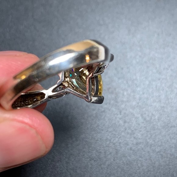 Sterling Silver 925 Pear Shape Yellow CZ Traditional Three Stone Ring, Size 9.75 - Picture 14 of 16